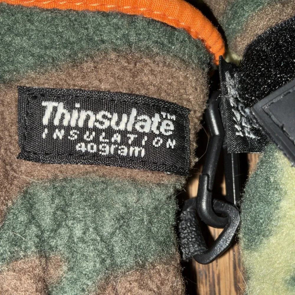Oshkosh‎ B'gosh Winter Mittens Thinsulate 40 Grams Green Camo Waterproof